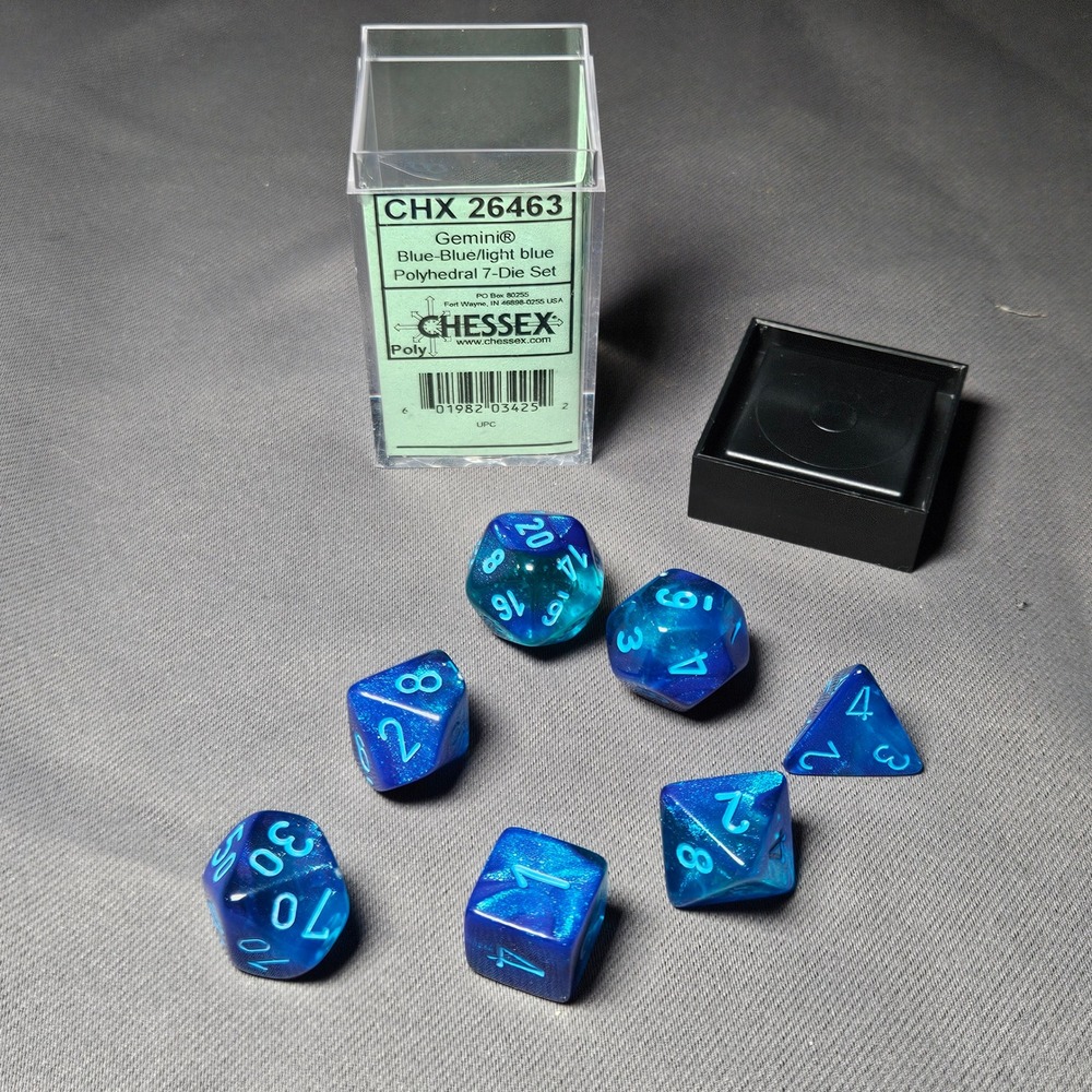 Chessex‎ Gemini Blue-Blue Light Blue Polyhedral 7-Die Set Luminary CHX 26463